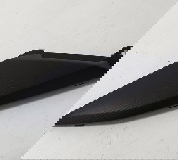 Carenagem Acabamento Rabeta N Max 160 21/23 L/e Orig 49581 Preto