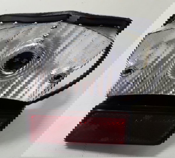 Carcaça Lanterna Honda Cb 300 Orig Detalhes 50003 Ambos Lados Vermelho