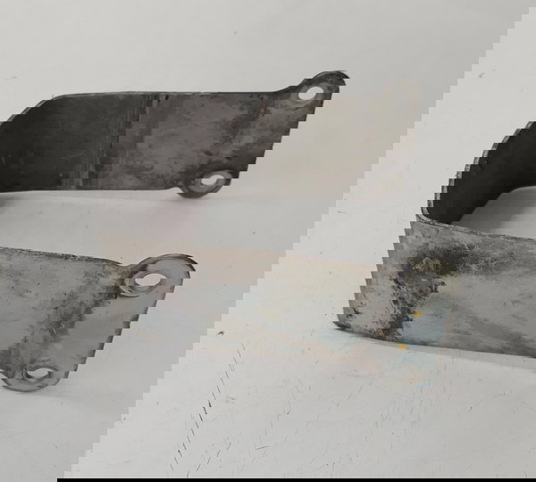 Suporte Paralama Dianteiro Yamaha Fazer 150 Orig 50967 Prateado