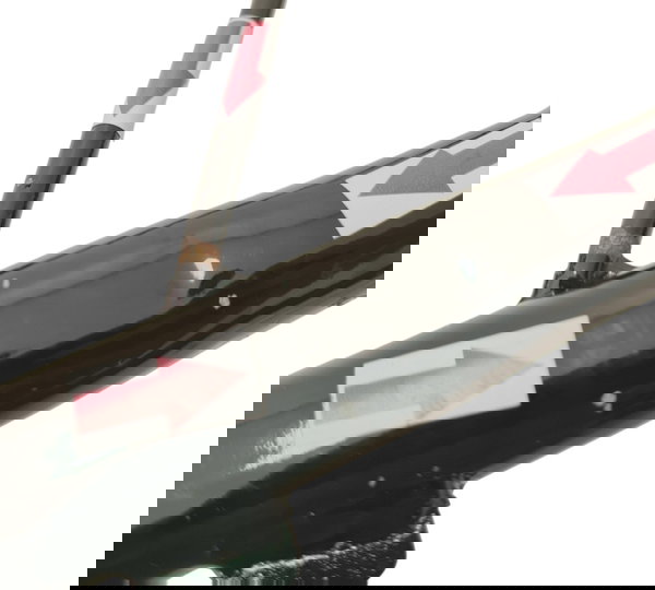 Descanso Lateral Yamaha Yzf R15 24/25 Orig Descrição 50628