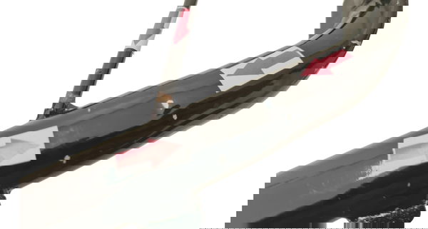 Descanso Lateral Yamaha Yzf R15 24/25 Orig Descrição 50628