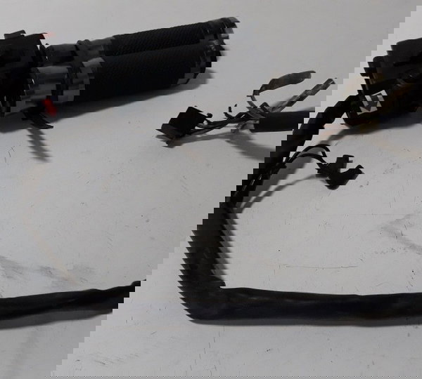 Punho Partida Acelerado Intruder 125 2006 Quebrado 22239