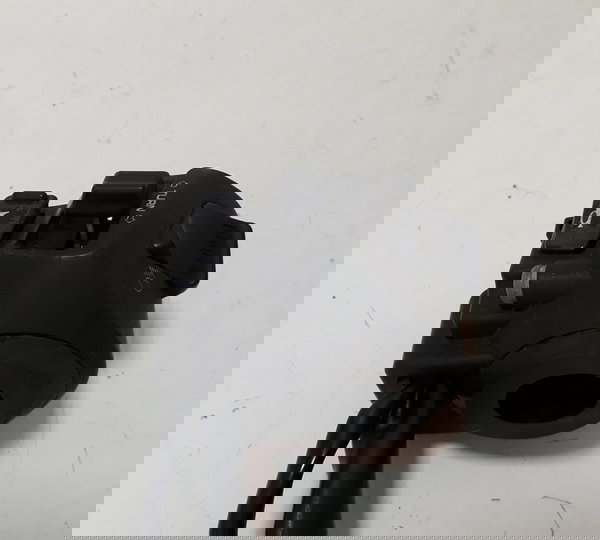 Punho Chave Luz Cb 600f Hornet 08/11 9 Pinos Orig 48426