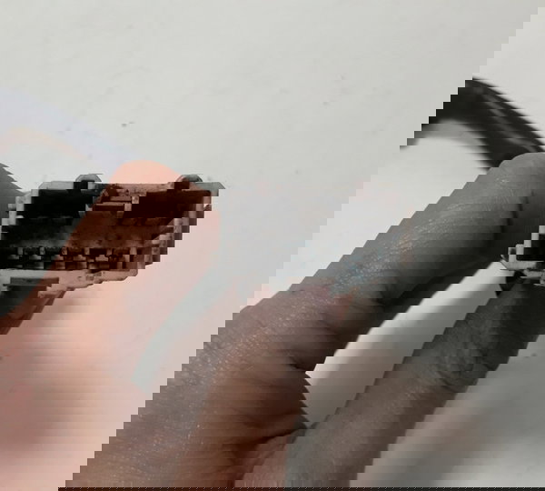 Punho Chave Luz Cb 600f Hornet 08/11 9 Pinos Orig 48426