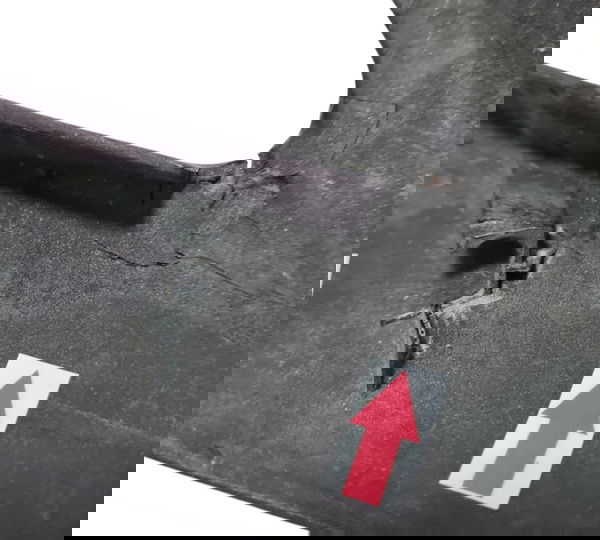 Carenagem Farol Esq Yamaha Fazer 600 S 07/09 Avariada 49059 Preto