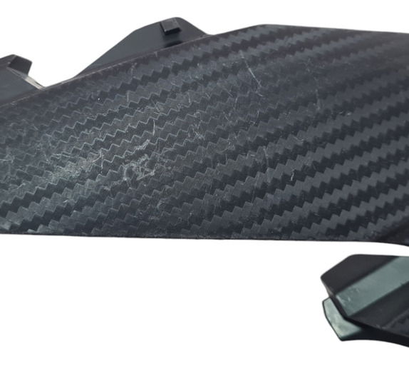 Carenagem Farol Dir Yamaha Mt-09 Trace 17/18 Descrição 49036 Preto