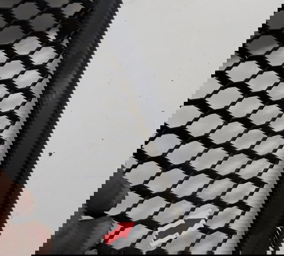 Grade Radiador Honda Shadow 750 09/11 Orig Quebrado 38248 Preto