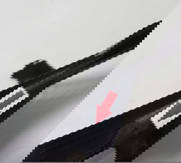 Grade Radiador Óleo Honda Xre 300 09/23 Ori 34693 Avaria Preto