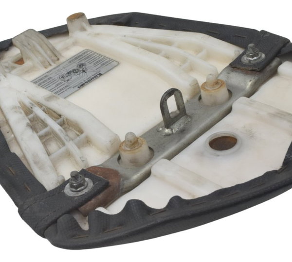 Banco Traseiro C/ Avaria Kawasaki Z 750 08-12 Original Preto