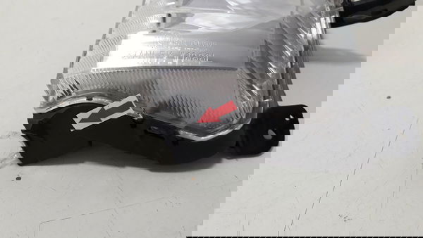 Pisca Dianteiro Yamaha N Max 160 17/20 L/e Detalhes 9885