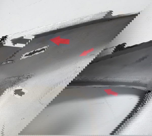 Carenagem Frontal Esqu Suzuki Bandit 1200 2006 Avaria 36400  Prateado