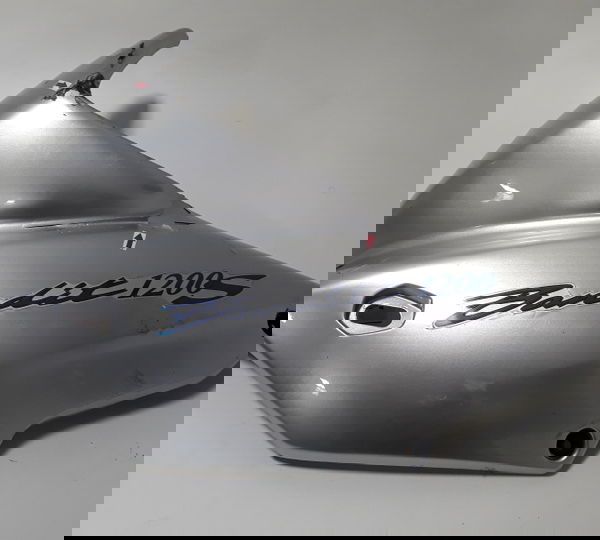 Carenagem Frontal Esqu Suzuki Bandit 1200 2006 Avaria 36400  Prateado