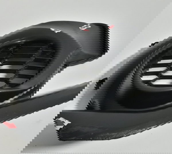 Tampa Tela Radiador Yamaha Neo 125 2017/19 Detalhe (12222) Preto