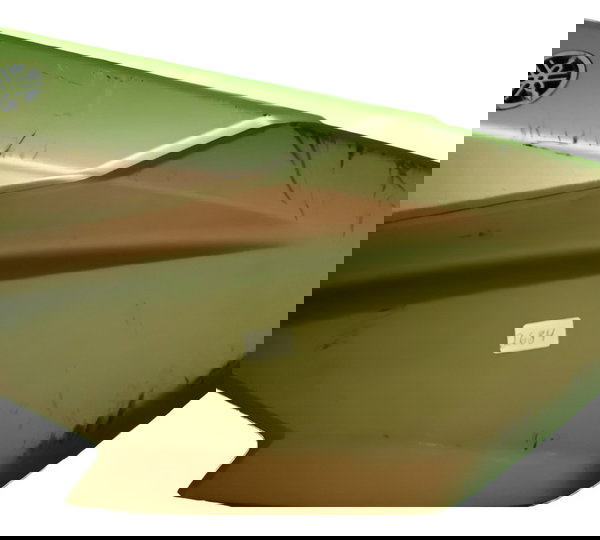 Acabamento L/d Yamaha N-max Peguenos Riscos Um Trinco (2684) Não Se Aplica