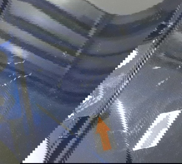 Carenagem Lateral Dianteira N-max L/e 21/22 Avarias 18131 Azul