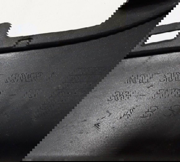 Carenagem Assoalho Esq Yamaha Nmax 21/23 Ori 31782 Avaria Preto Fosco