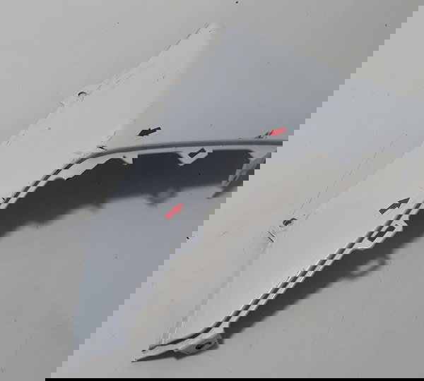 Carenagem Assoalho Esq Yamaha N-max 21/22 Orig Avaria 38713 Branco