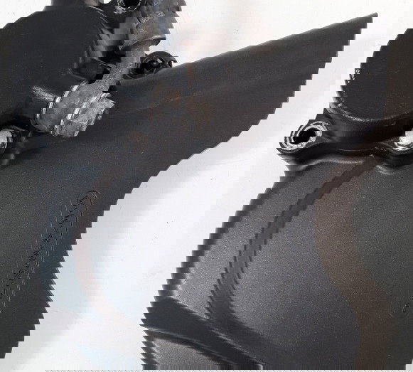 Tampa Pião Acionador Embreagem Cbr 1000rr 04/07 Orig 20348