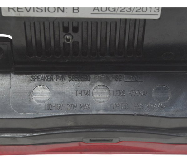 Lanterna Traseira S/ Plug Harley V-rod Muscle 12-17 Original Ambos Lados