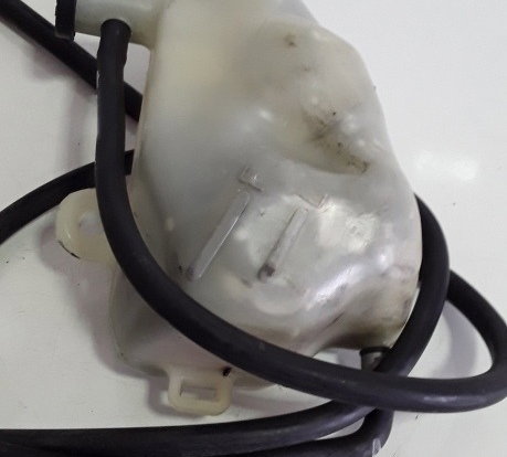 Reservatório Agua Suzuki Srad 1000 08/10 Original 13974