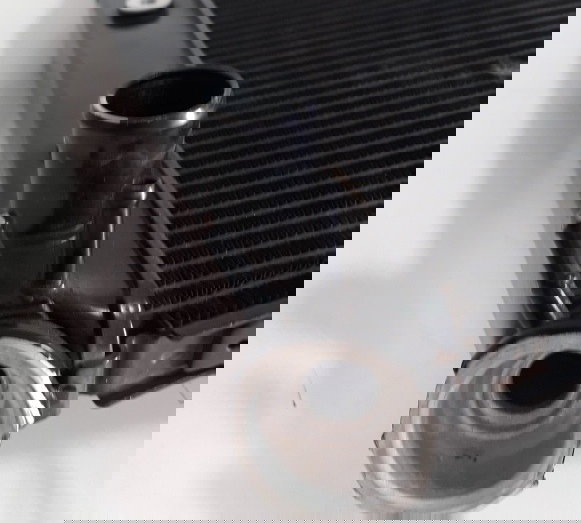 Radiador Kawasaki H2 Original Para Recuperar 1589