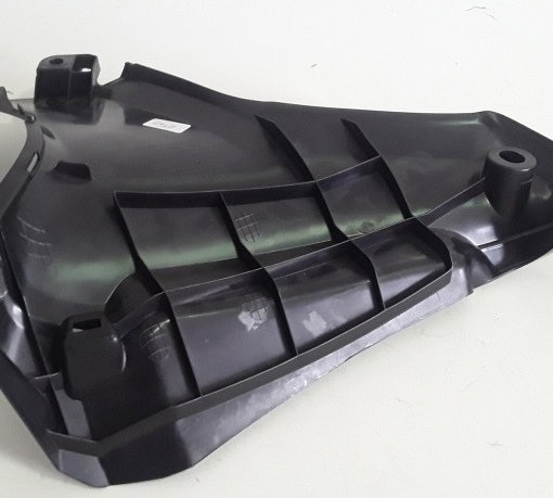 Acabamento Carenagem Lateral L/d Honda Biz 125 2018 Ori 3869
