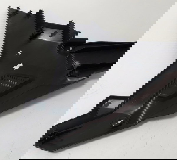 Carenagem Lateral Sahara 300 L/d Orig 48393 Preto