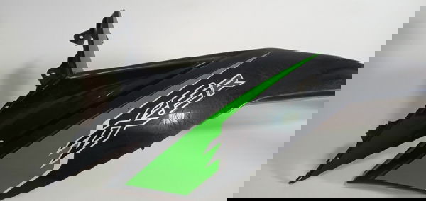 Carenagem Lateral L/e Kawasaki Zx6 Zx 6 012 P/recuperar 7354
