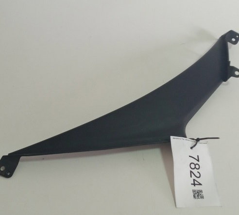 Acabamento Lateral Dir Yamaha R3 16/19 Orig (detalhe) 7824