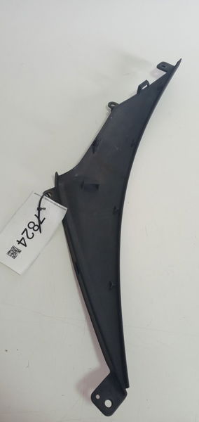 Acabamento Lateral Dir Yamaha R3 16/19 Orig (detalhe) 7824