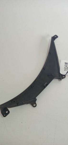 Acabamento Lateral Dir Yamaha R3 16/19 Orig (detalhe) 7824