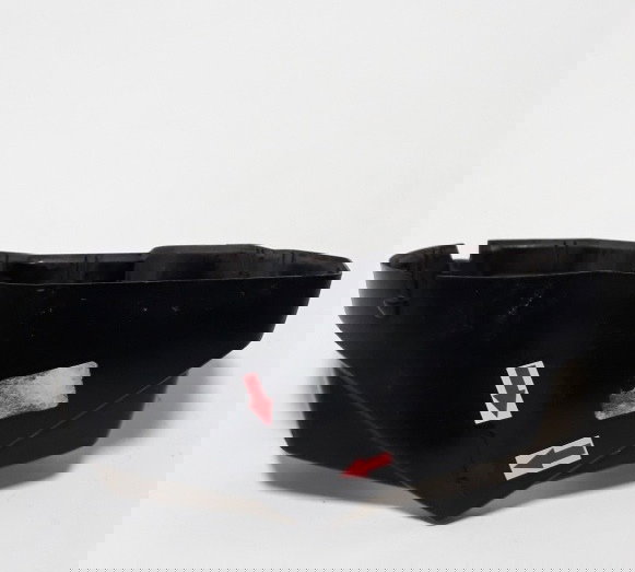 Carcaça Inferior Painel Fazer 250 11/15 Ori 33796 Trincada