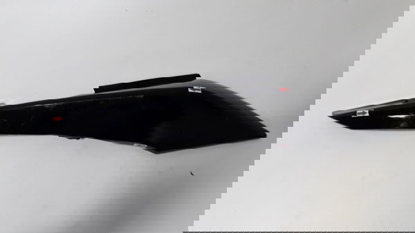 Carenagem Rabeta Dir Honda Xre 190 Original Derretida 33868