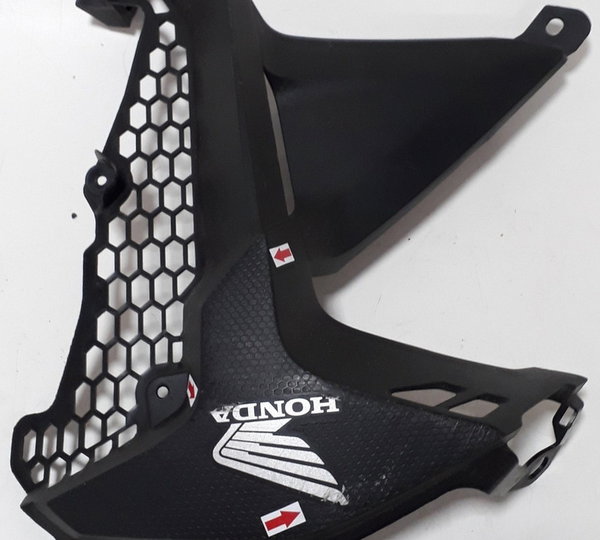 Acabamento Aba Tanque Dir Honda Xre 300 19/21 Avaria 19997 Preto