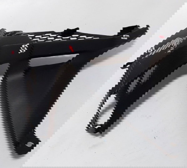 Acabamento Aba Tanque Dir Honda Xre 300 19/21 Avaria 19997 Preto