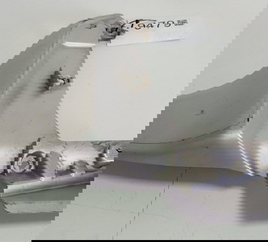 Carenagem Traseira L/e Tanque Honda Xre 300 15 P/riscos 9479 Prateado