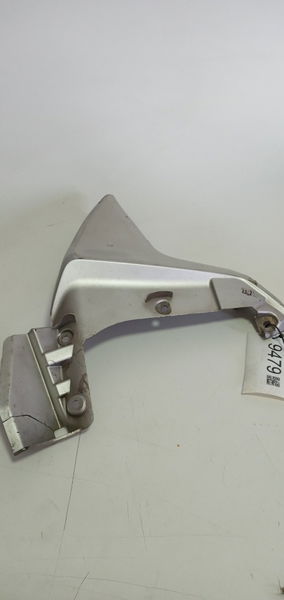 Carenagem Traseira L/e Tanque Honda Xre 300 15 P/riscos 9479
