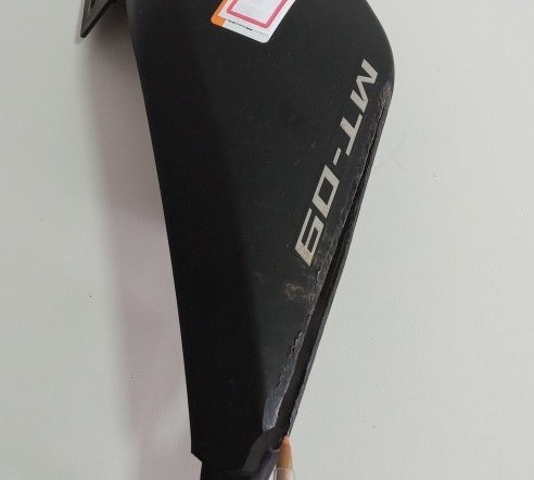 Carenagem Lateral Rabeta Esq Mt09 Mt 09 14/17 (avaria) 11074 Preto