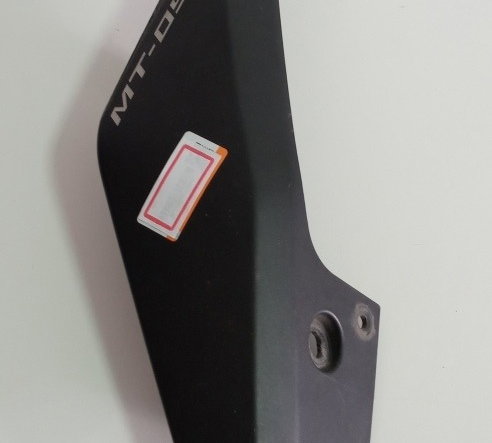 Carenagem Lateral Rabeta Esq Mt09 Mt 09 14/17 (avaria) 11074 Preto