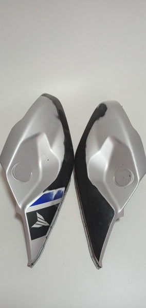 Par Carenagem Acabamento Tanque Yamaha Mt 03 Ori (7801)