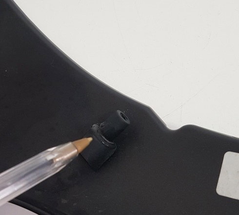 Junção Acabamento Lanterna Suzuki Burgman 650 2018 Ori 13343