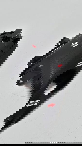 Acabamento Lateral Pisca Esq V Strom 1000 15/18 Orig 16786