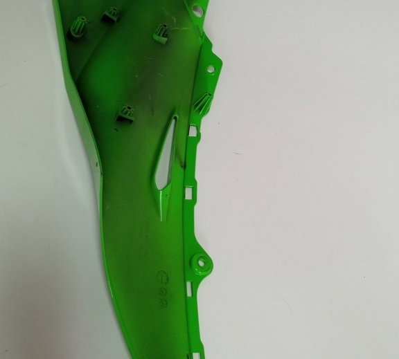 Carenagem Lateral L/ezx 10 2011/15 Com Avaria (9194)