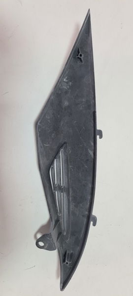 Acabamento Carenagem Assoalho Esq Burgman 400 2001 (18521)