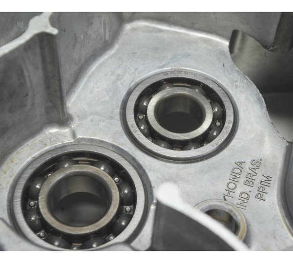 Carcaça Bloco Motor Direito Honda Xre 300 19-25 Original