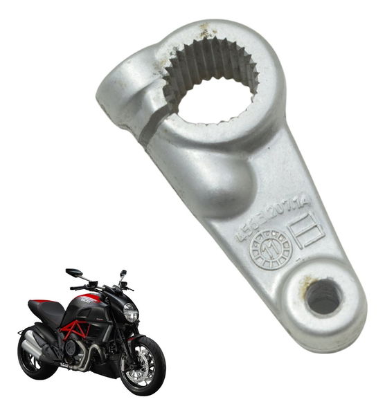 Suporte Bracinho Pedal Câmbio Ducati Diavel Carbon 11-14