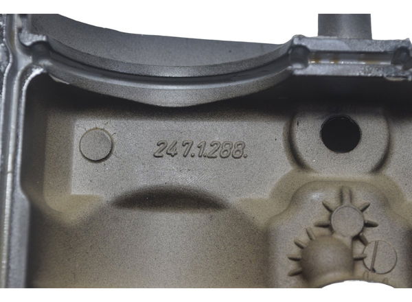 Tampa Cabeçote Tras C/ Detal Ducati Diavel Carbon 11-14 Orig