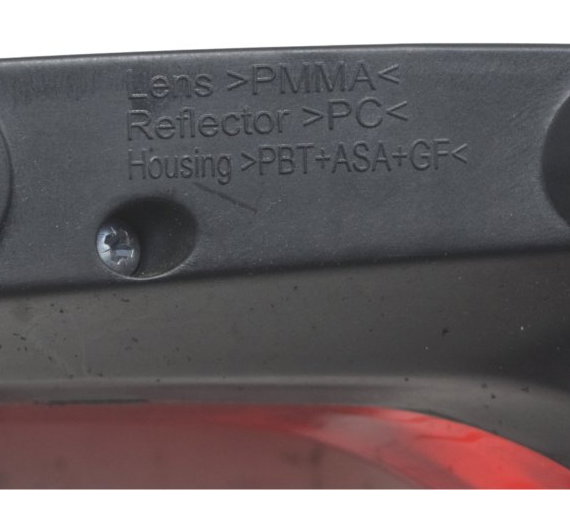Lanterna Traseira C/ Detalhes Ducati Panigale V4s 19-24 Orig Ambos Lados Vermelho