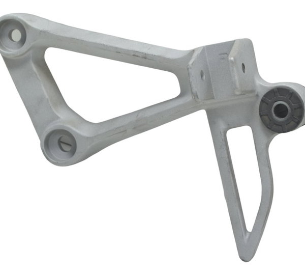 Suporte Pedaleira Traseira Direita Honda Cb 500 X 21-23 Orig