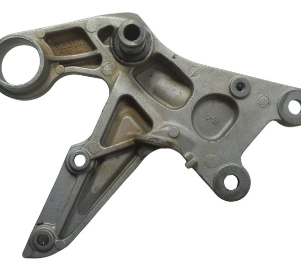 Suporte Pedaleira Dianteira Dir Honda Cbr 1000 Rr 08-11 Orig